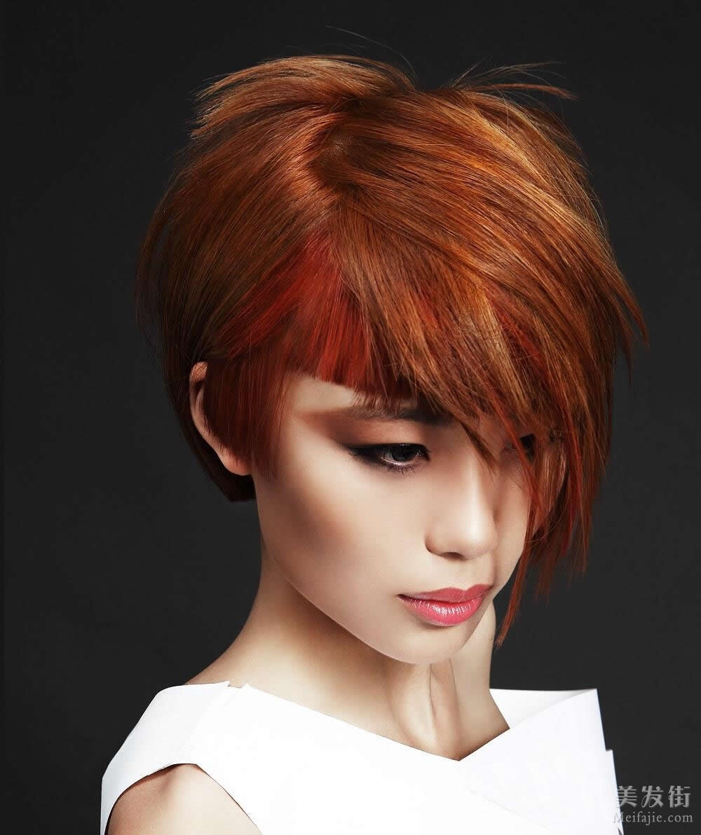 涉黃警告，美發(fā)網(wǎng)隱藏小巷深處，美發(fā)天堂還是危險地帶？