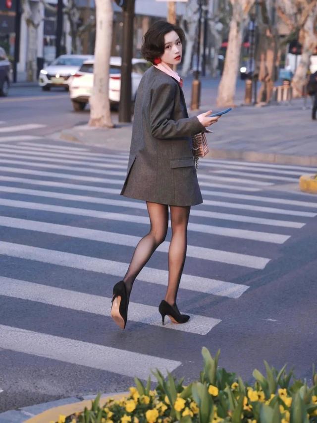 警惕非法色情內容，遠離辣文絲襪誘惑，尋找健康娛樂(lè )方式