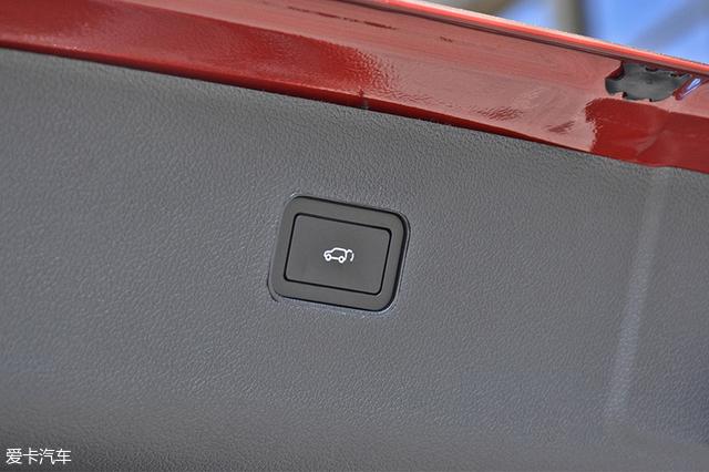 最新比速T5試駕體驗，駕馭變化，自信與學(xué)習同行視頻