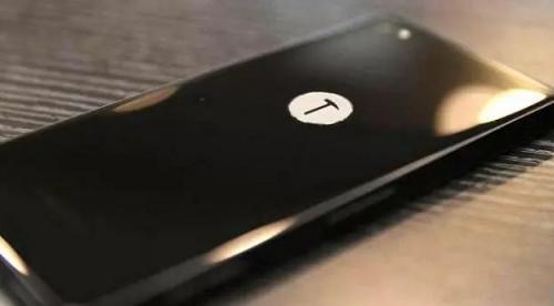 錘子手機最新?tīng)顩r,錘子手機最新?tīng)顩r，小巷深處的科技秘境