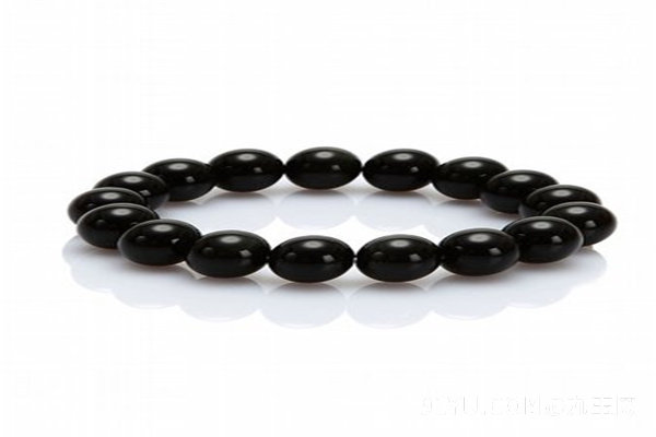 黑曜石價(jià)格之謎，友情與陪伴的溫馨故事