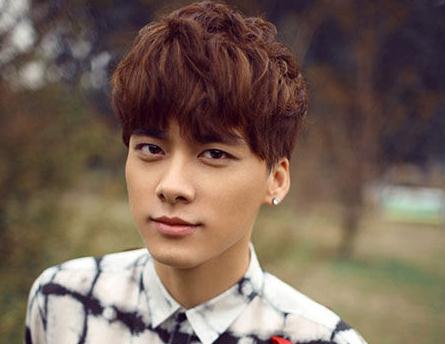 李易峰，熒屏風(fēng)云人生與溫暖友情的電視劇全紀錄