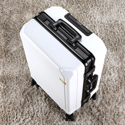 神秘寶藏揭秘，最新箱子現身小巷深處