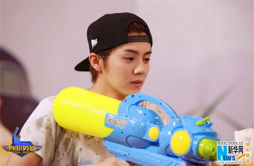 跑男最新一期鹿晗未入水，科技新品改變生活體驗！