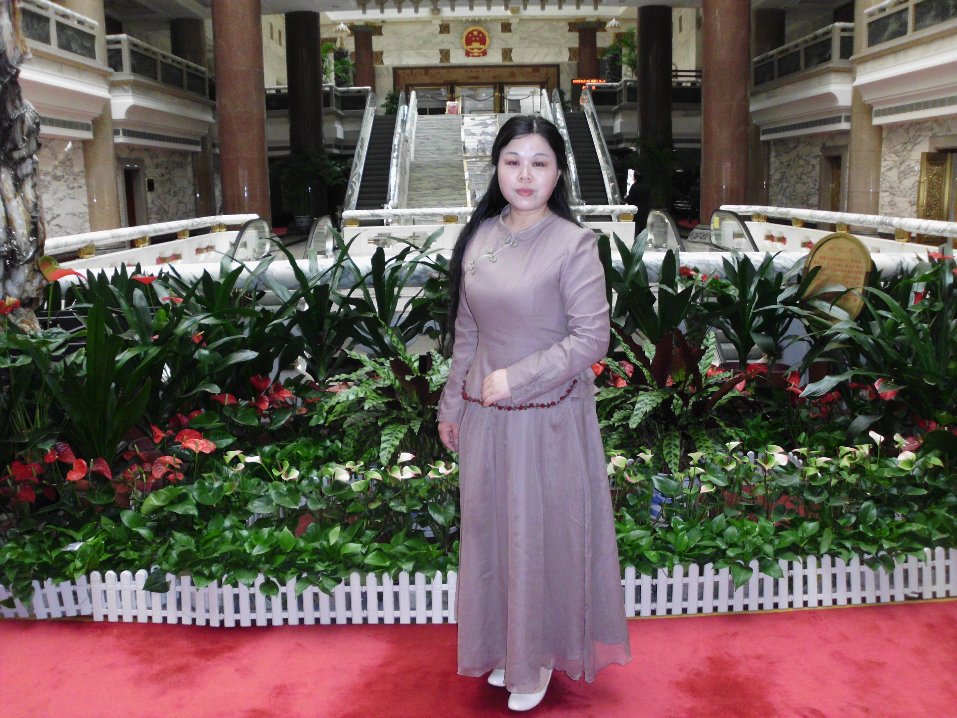 演員沈燕，演藝之路的閃耀與無(wú)限可能