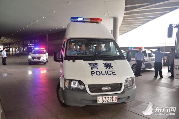 最新小額詐騙動(dòng)態(tài)揭秘，小巷深處的神秘特色小店警惕詐騙風(fēng)險