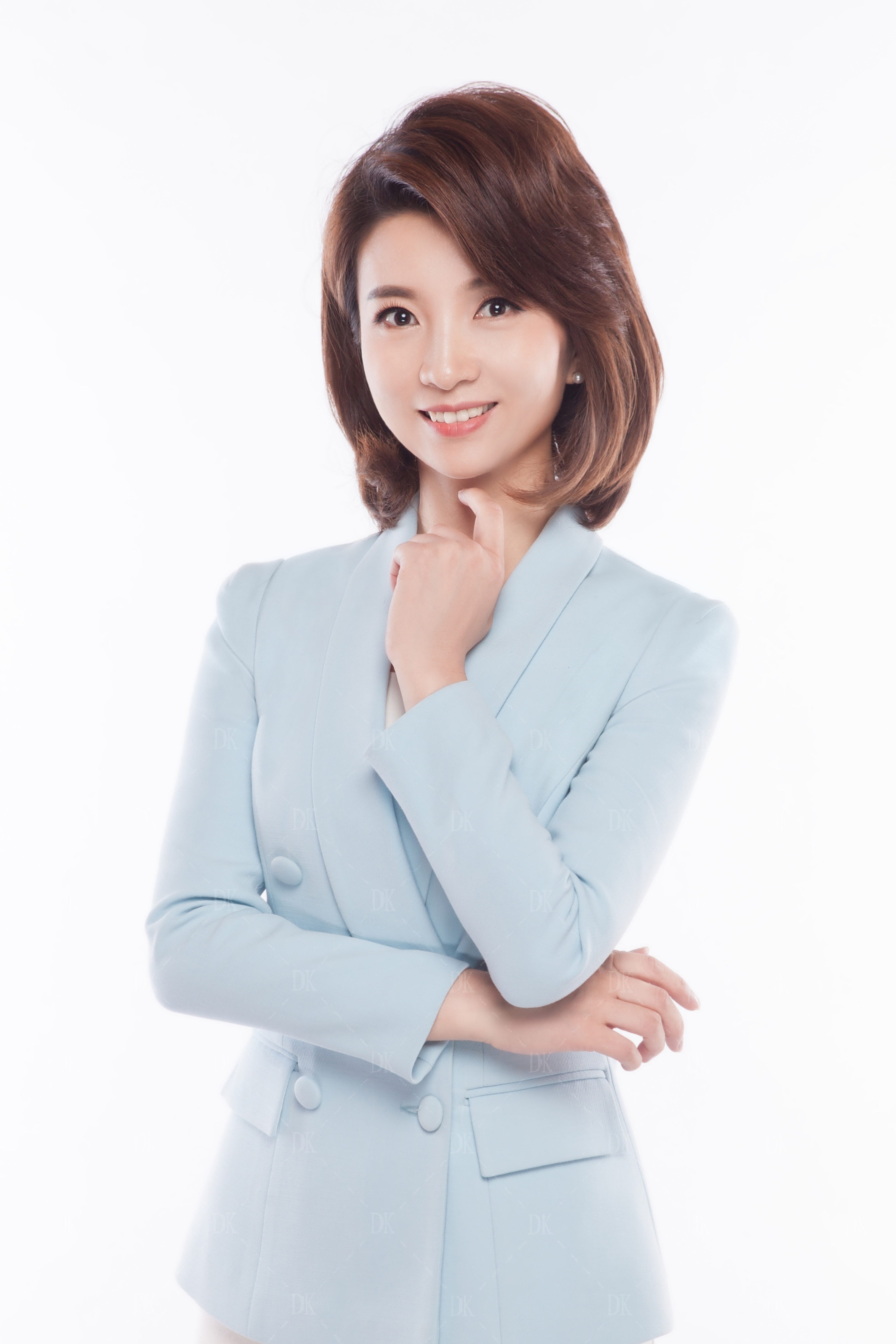 演員徐婧，舞臺到熒屏的蛻變之路——自信與成就感的彰顯