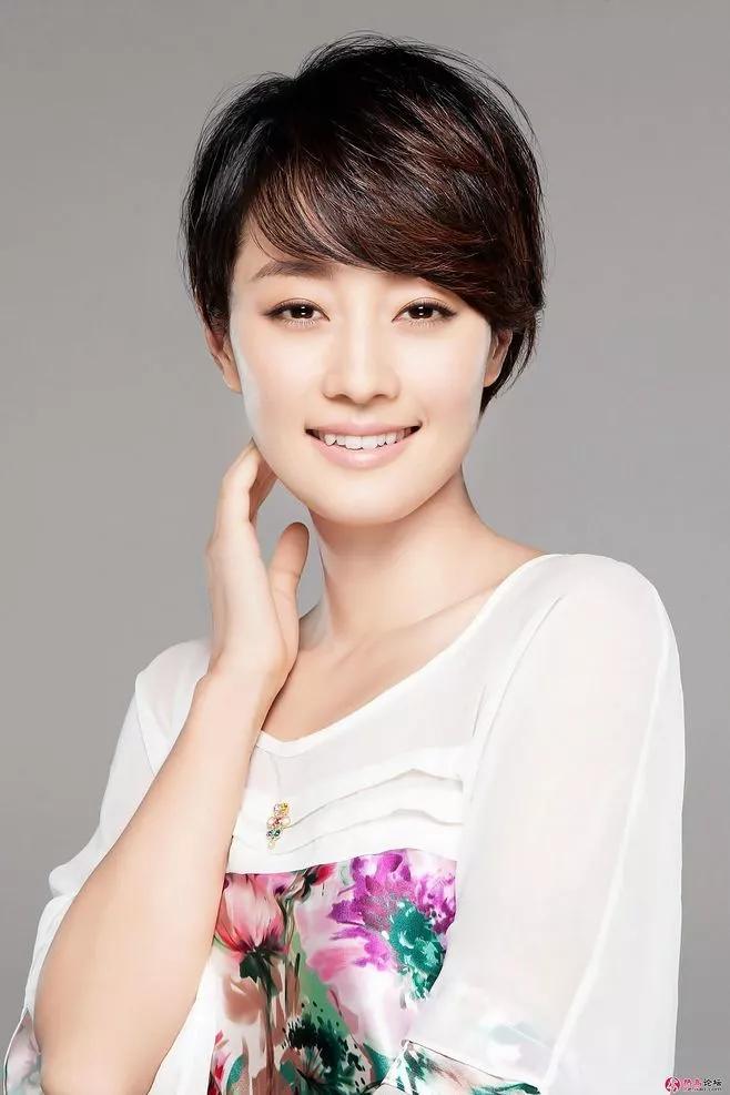 十大女明星傳奇星途，閃耀人生的傳奇故事