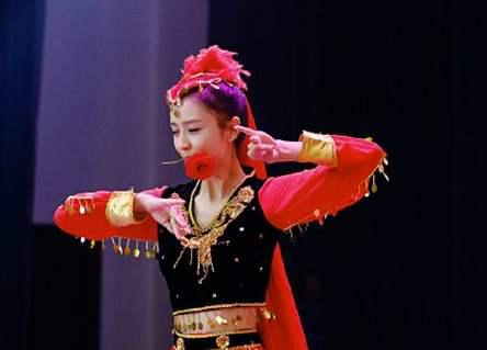 跳舞的明星，多維度的藝術(shù)展現力