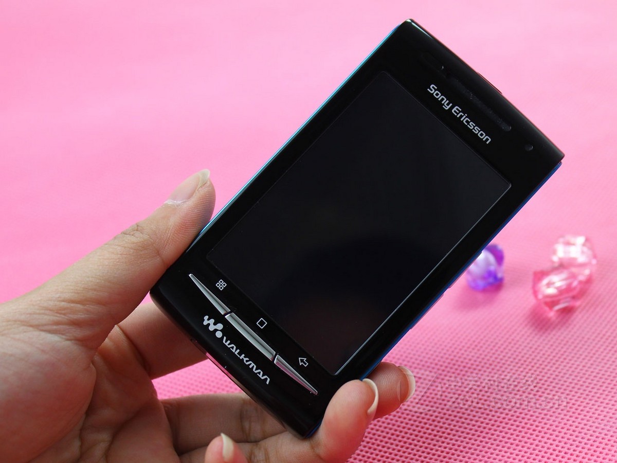 索尼愛(ài)立信新款手機，開(kāi)啟自然美景探索之旅