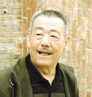 演員鰲，演藝之路的閃耀之星