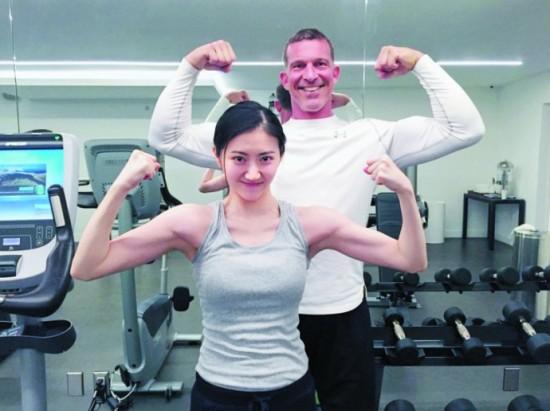 景甜專(zhuān)訪(fǎng)星光璀璨，展現時(shí)代影響力