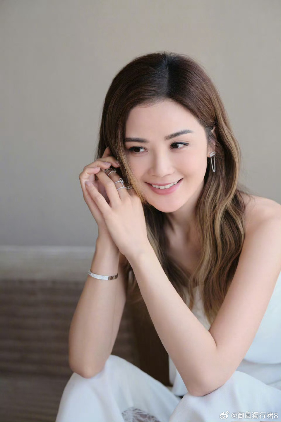 蔡卓妍最新電視劇，時(shí)代之光下的璀璨星辰