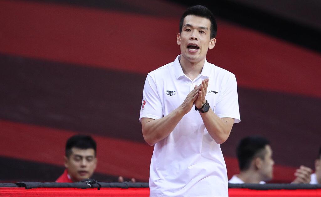 CBA北京隊最新動(dòng)態(tài)，籃球情懷、美食驚喜與小巷深處的秘密