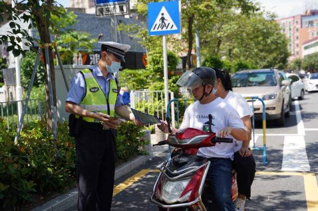 深圳電動(dòng)車(chē)新規，綠色出行之旅，探尋內心寧靜之道