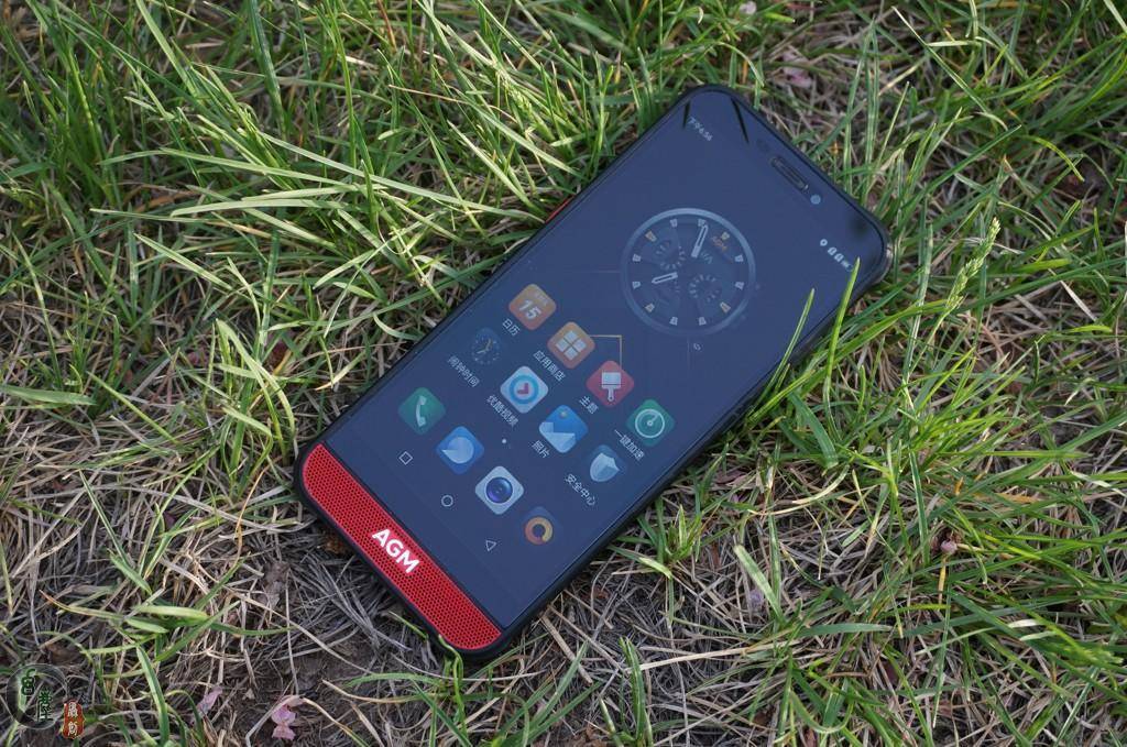 重磅新品手機亮相，科技魅力一網(wǎng)打盡！