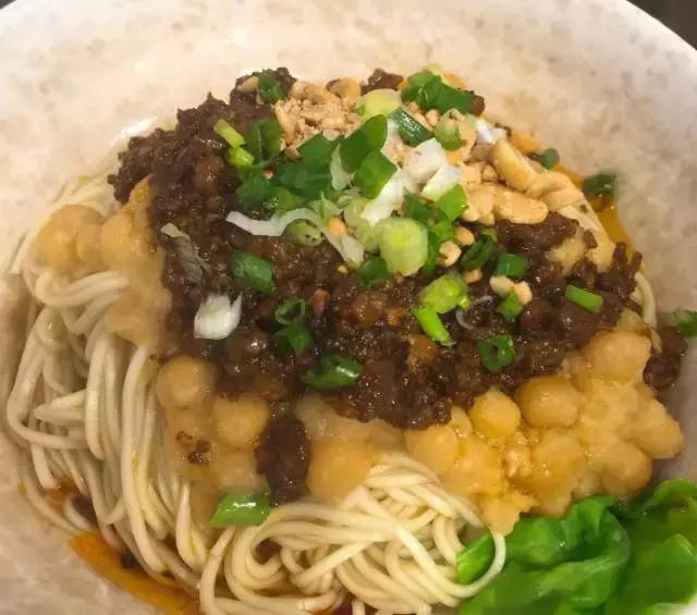 最新重口話(huà)題深度論述，揭示觀(guān)點(diǎn)與探討熱議