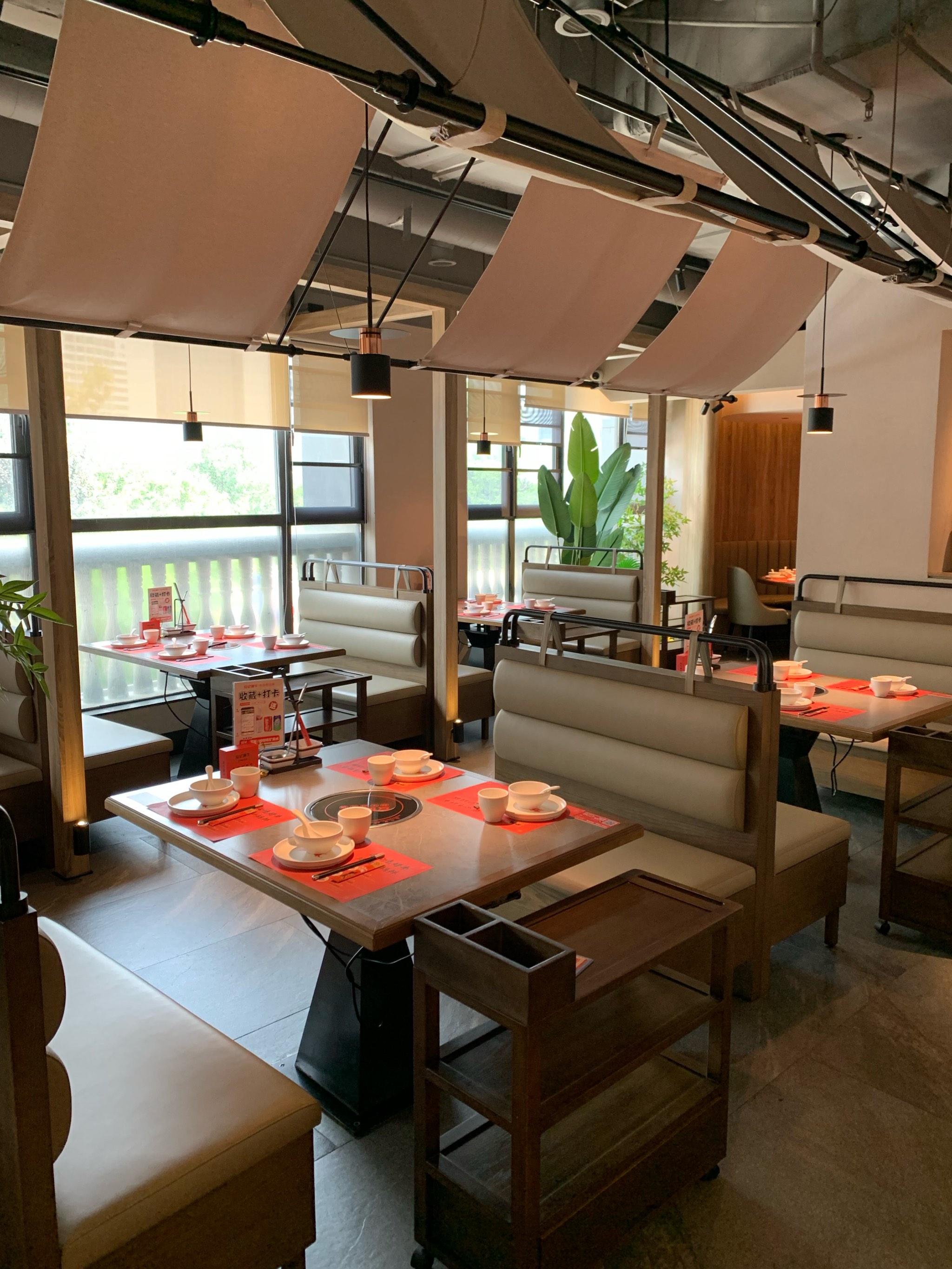 ??餐廳新動(dòng)態(tài)揭秘，美食新風(fēng)尚引領(lǐng)味蕾盛宴！