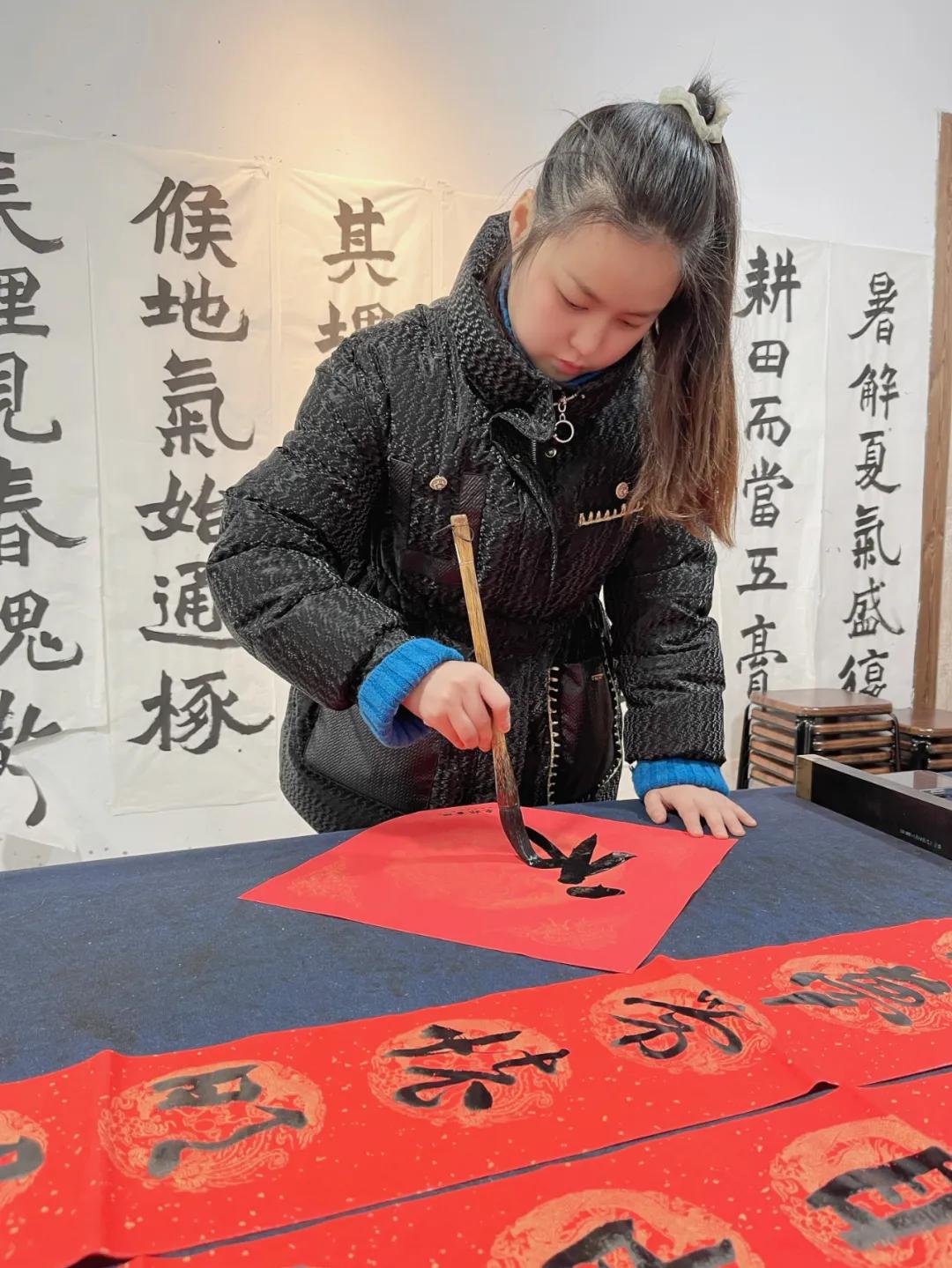 花社區最新動(dòng)態(tài)，機遇綻放與自我成長(cháng)的魔力