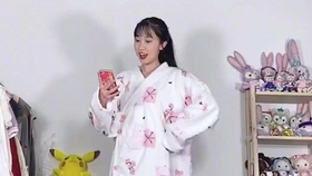 友情的小船揚帆起航，見(jiàn)感合系列最新更新